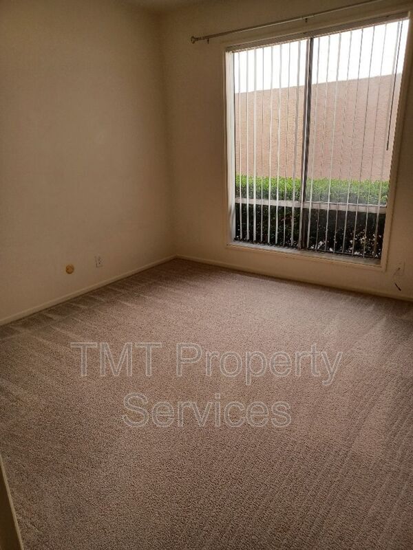 Building Photo - 37 El Mirador Ct