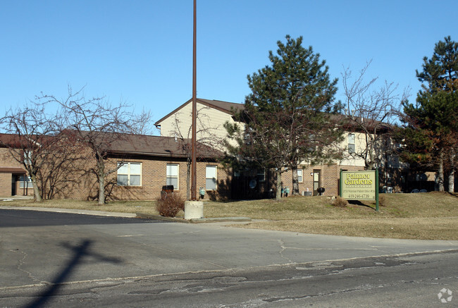 Building Photo - Palmer Gardens