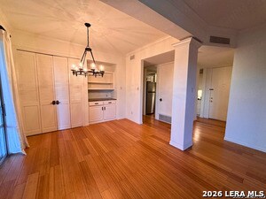 Building Photo - 7709 Broadway