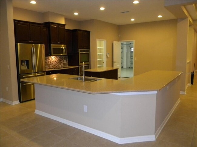 Building Photo - 4245 Windcrest Dr