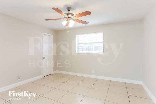 Building Photo - 3391 NW 42nd St