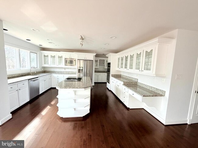 Building Photo - 43549 Coal Bed Ct