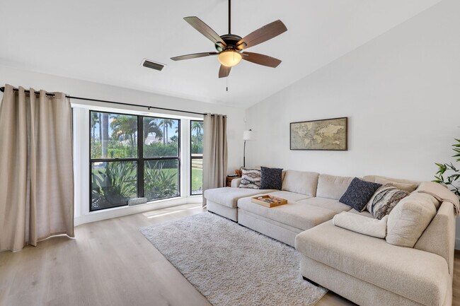 Building Photo - 14704 Black Bear Rd