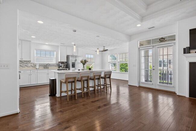 Building Photo - 207 Hearthstone Rch