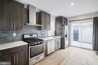 Building Photo - 2028 E Firth St