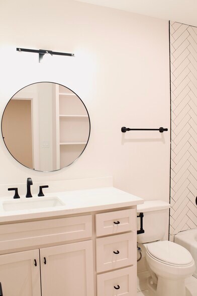 Building Photo - 12204 Hairston Cir