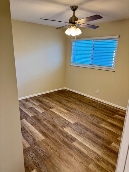 Building Photo - 2231 Canyon Dr