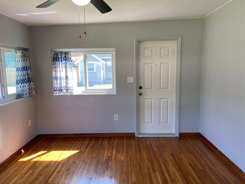 Building Photo - 2601 Ives Ave