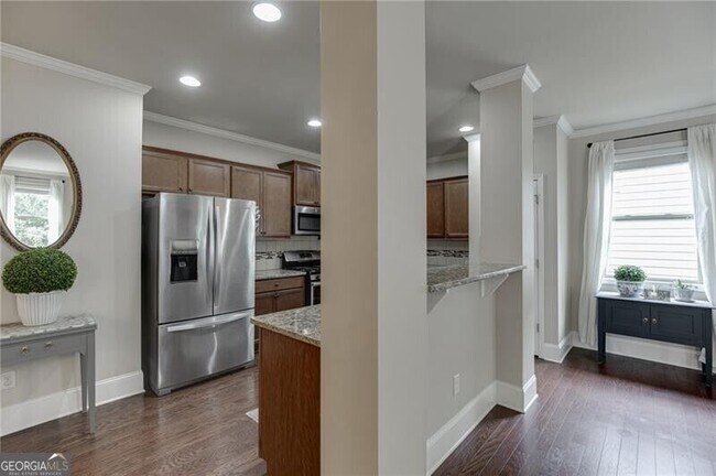 Building Photo - 6896 Big Sky Dr