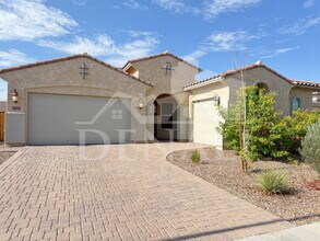 Building Photo - 5214 W Thresher Way