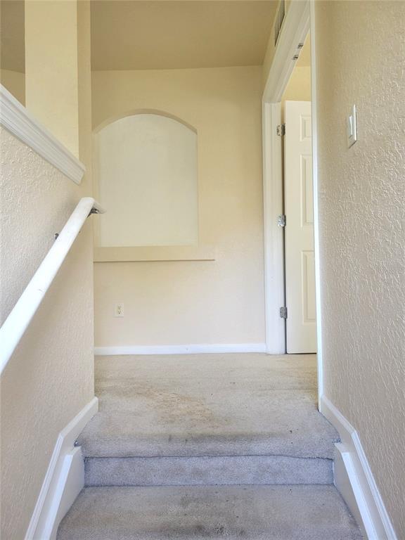 Building Photo - 4555 SW 52nd Cir