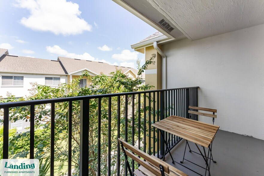 Building Photo - 10200 Falcon Pine Blvd