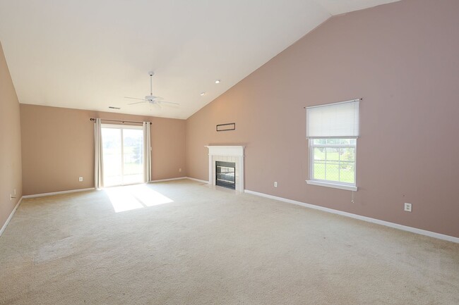 Building Photo - 5532 Burning Tree Ct