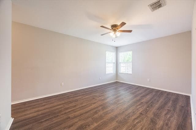 Building Photo - 1705 Diamond Lake Trail