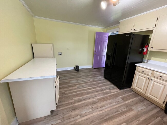 Building Photo - Cozy 2/1 House in Shannon $1,195