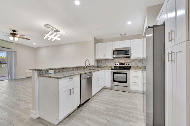 Building Photo - 11555 Orange Blossom Ln
