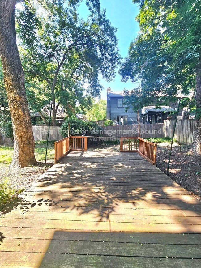 Building Photo - 4009 East 88th St S