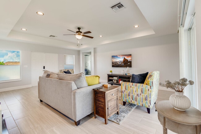 Building Photo - 1621 NE 17th Terrace