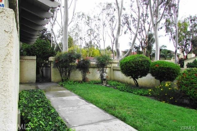 Building Photo - 31446 Via La Senda