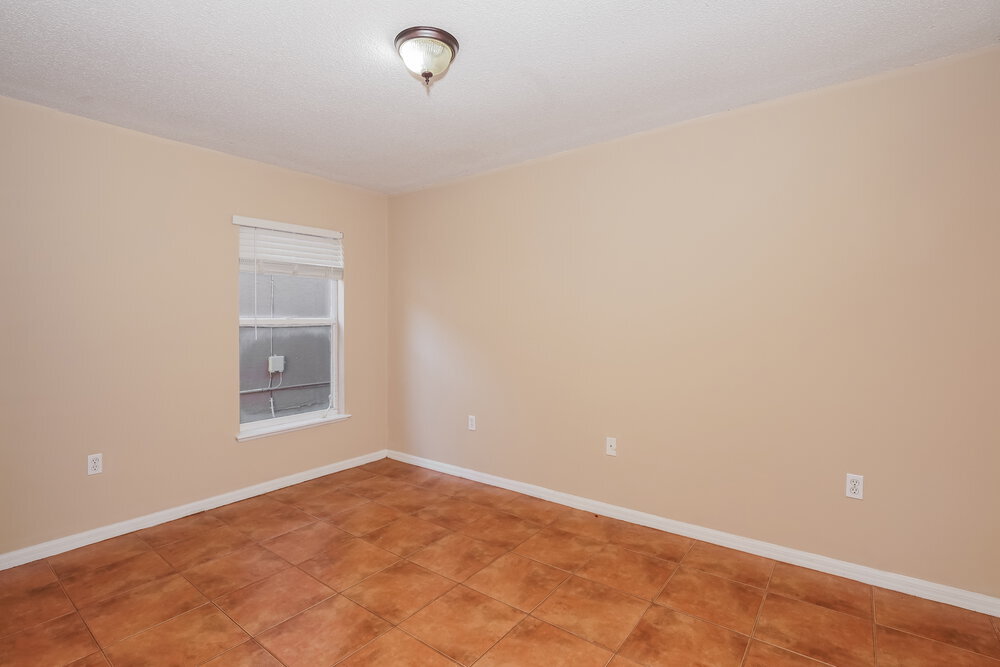 Building Photo - 3525 Stonefield Dr