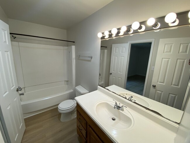 Building Photo - 5106 Ohara Ct