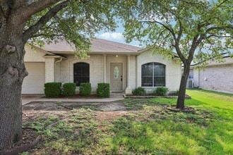Building Photo - 2656 Bradley Ln