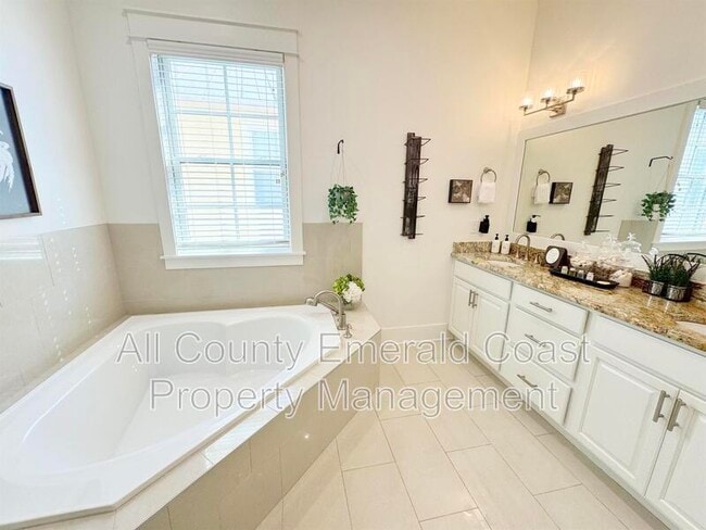Building Photo - 50 Cinnamon Fern Lane