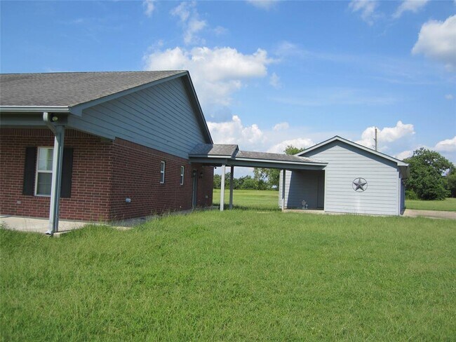Building Photo - 19402 Bauer Rd