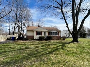 Building Photo - 254 Olney Rd