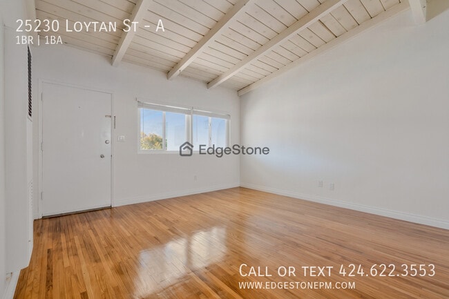 Building Photo - 25230 Loytan St