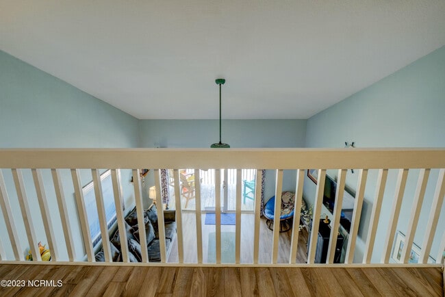 Building Photo - 918 N New River Dr
