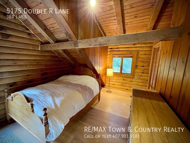 Building Photo - Log Home Rental available in Central Florida