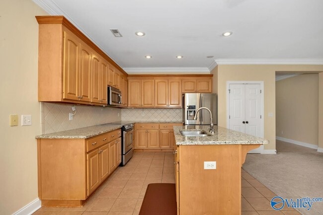 Building Photo - 29863 Thunderpaw Dr