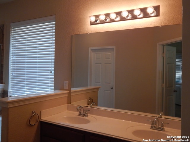 Building Photo - 14011 Caprese Hill