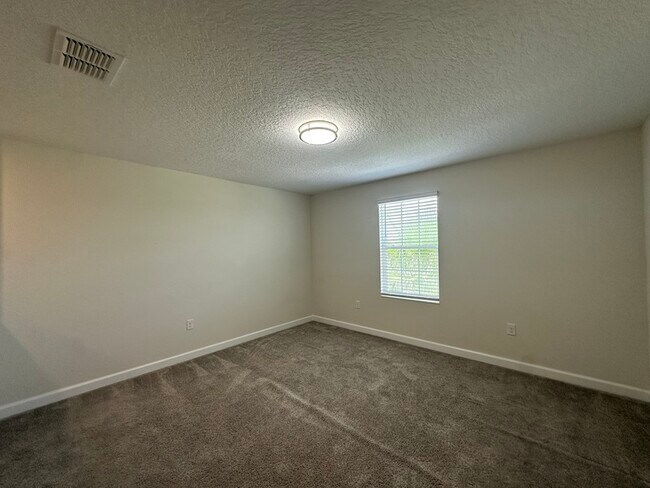 Building Photo - 1616 Oak Blossom Dr