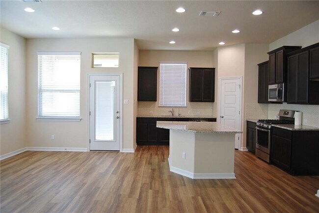 Building Photo - 2501 Meyer Cv