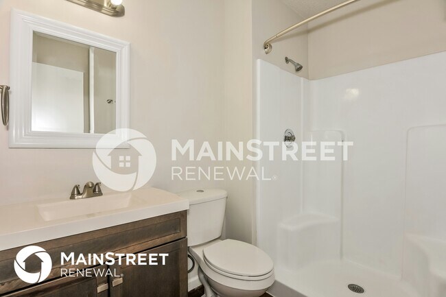 Building Photo - 46 Forest Ln