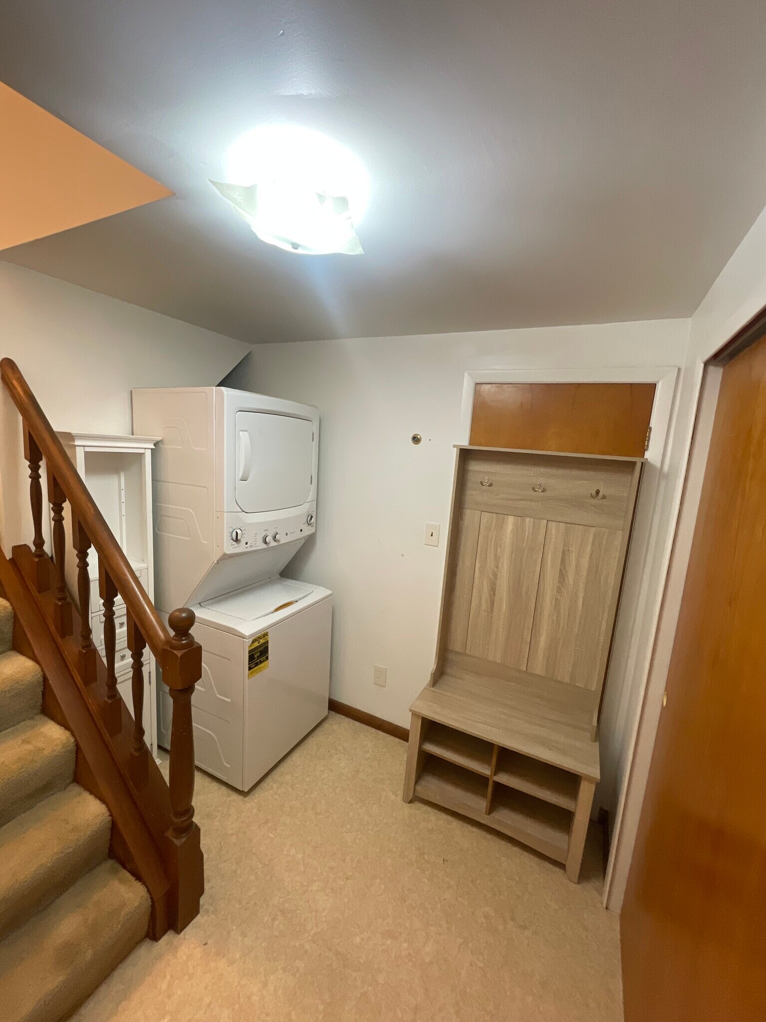 Mudroom/Laundry Room - 81 Firestone St