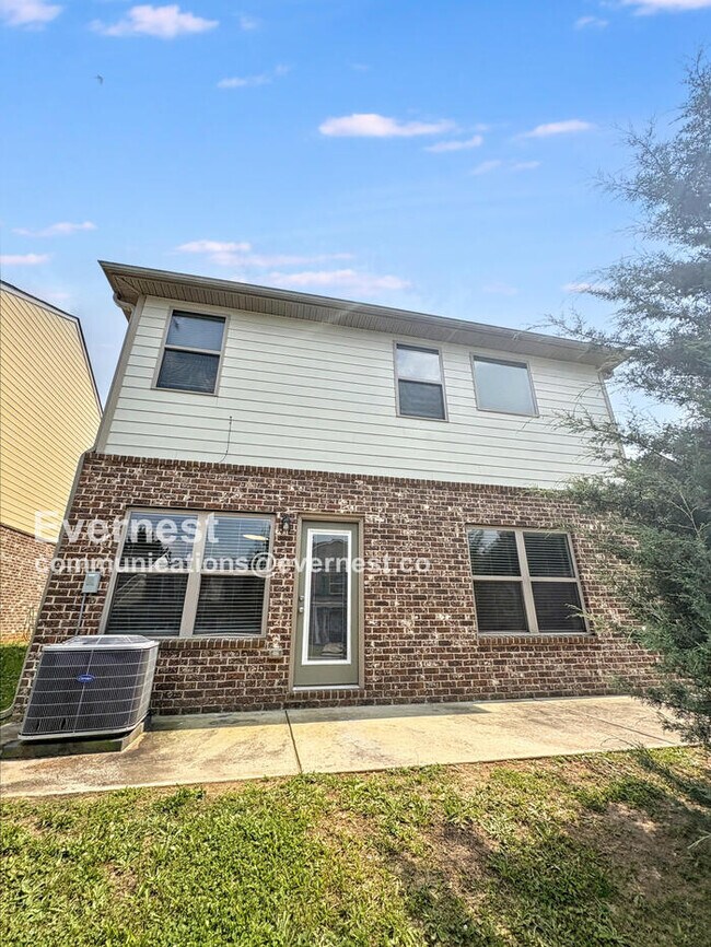 Building Photo - 1244 Faye Ct