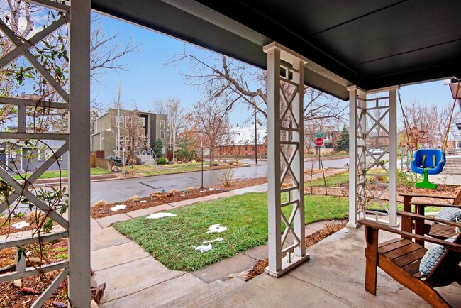 Building Photo - Beautifully Renovated Home in the Berkley ...