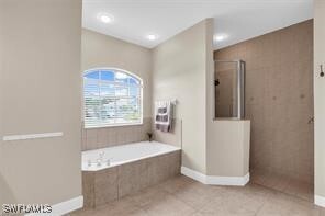 Building Photo - 2324 SW 54th Ln