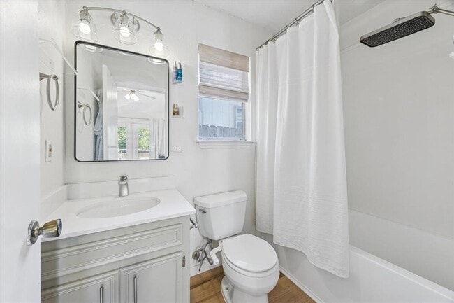 Building Photo - 1712 Hamilton St