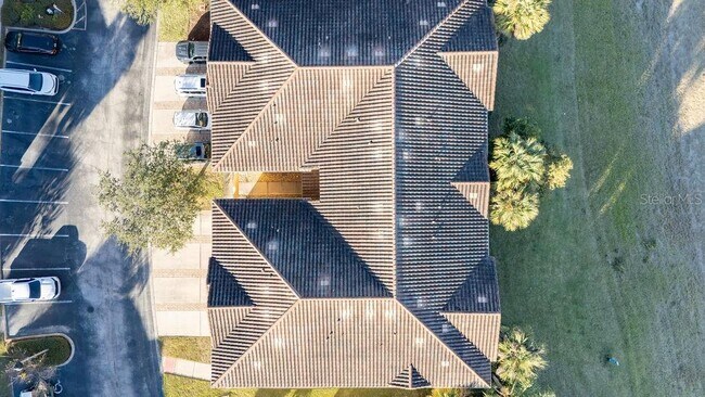 Building Photo - 2795 Oakwater Dr