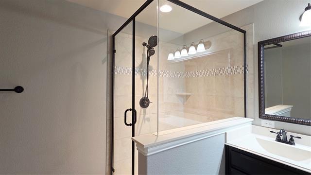 Building Photo - 309 Tottenham Ct