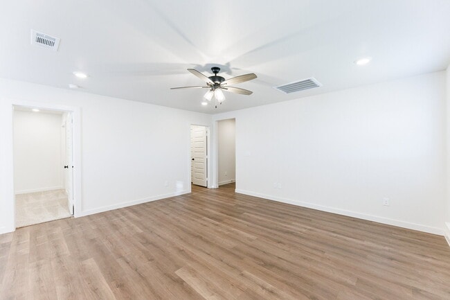 Building Photo - Beautiful New Construction Near New Frenship Schools!