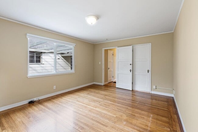 Building Photo - 301 22nd Ave