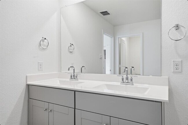 Building Photo - 514 Globe Mallow Cir