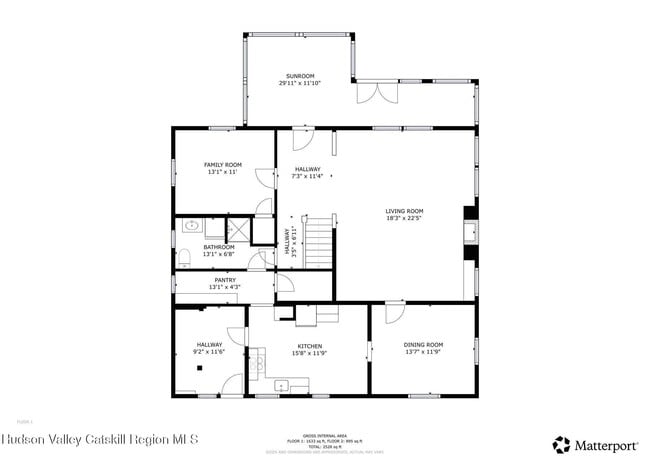 Building Photo - 5 Riverby Ln