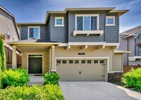 Building Photo - Marysville 4 bed/2.5 bath with large bonus...