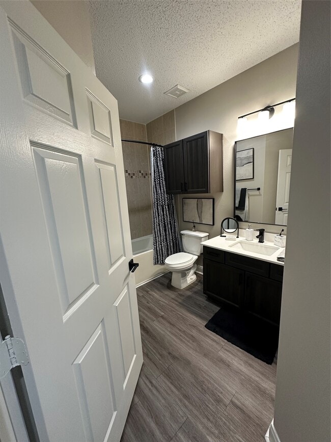 Building Photo - 2345 Sage Rd